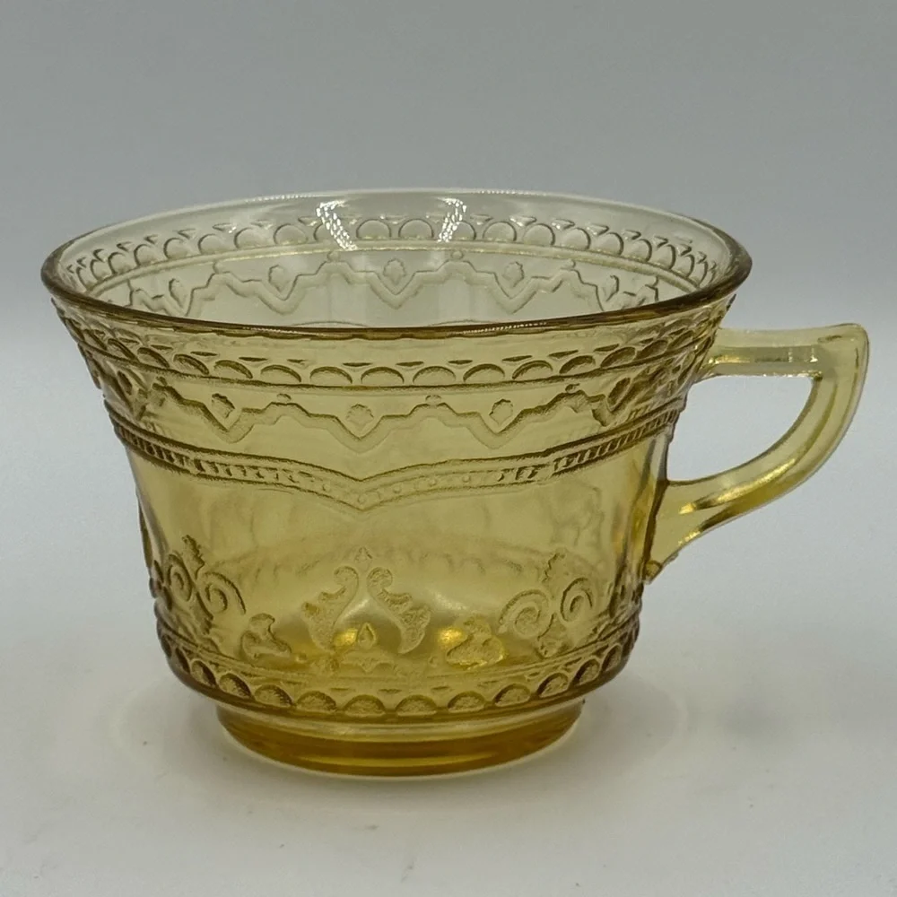 Vintage Federal Patrician Spoke Amber Depression Glass Cup and Saucer Set
